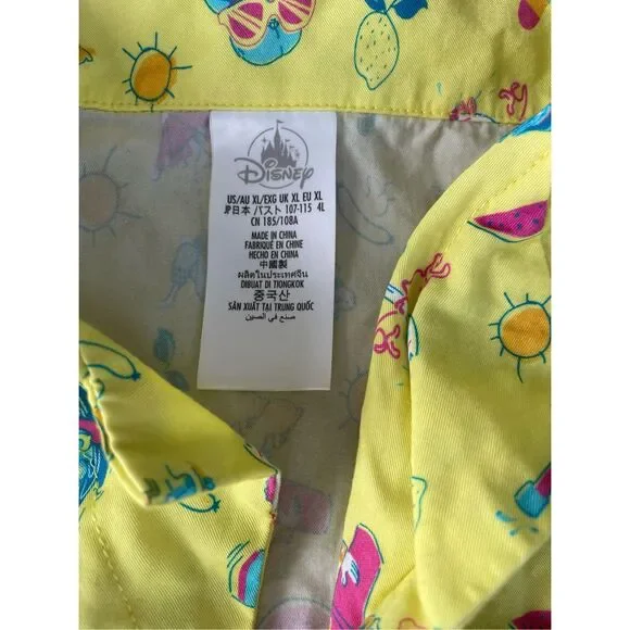 Disney Toy Story Button Down Shirt | Women’s XL | Yellow Buzz Woody Summer Print - Picture 3 of 8